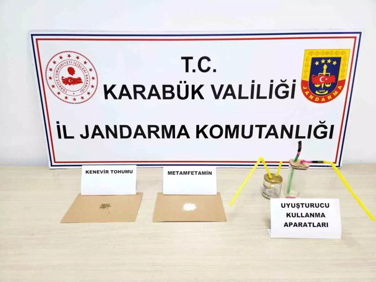karabukte-uyusturucu-operasyonu-kenevir-tohumu-ve-metamfetamin-ele-gecirildi-5FZetGMP.jpg