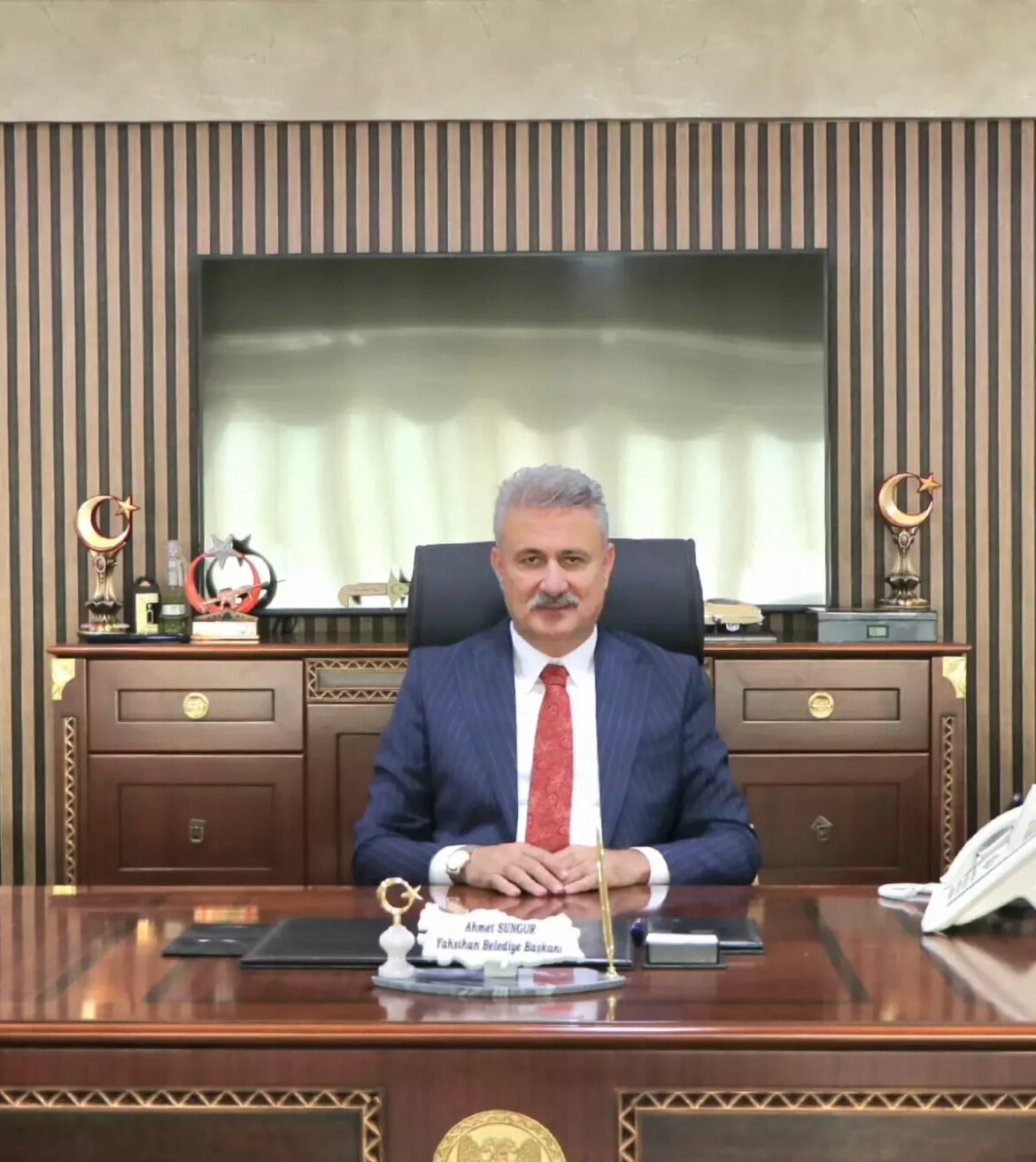 yahsihan-belediye-baskani-ahmet-sungur-gozaltina-alindi-3B7NNpLF.jpg